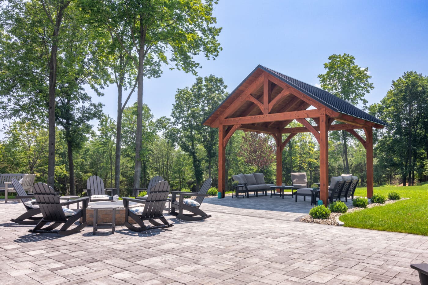 Kingston timber frame pavilion with kingpost truss roof by Waterloo Structure serving PA DE NJ MD
